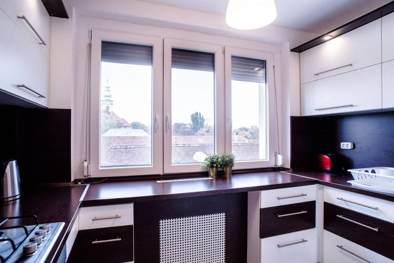Peaceful, Cozy And New Apartment With Balcony Budapeşte Dış mekan fotoğraf